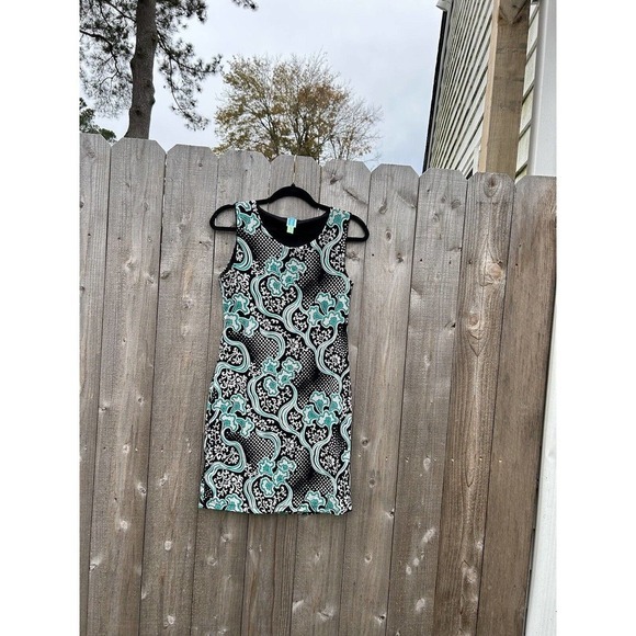 Express Design Studio Dress‎ Size Medium Black Blue Floral Date Cottage Spring - Picture 1 of 6